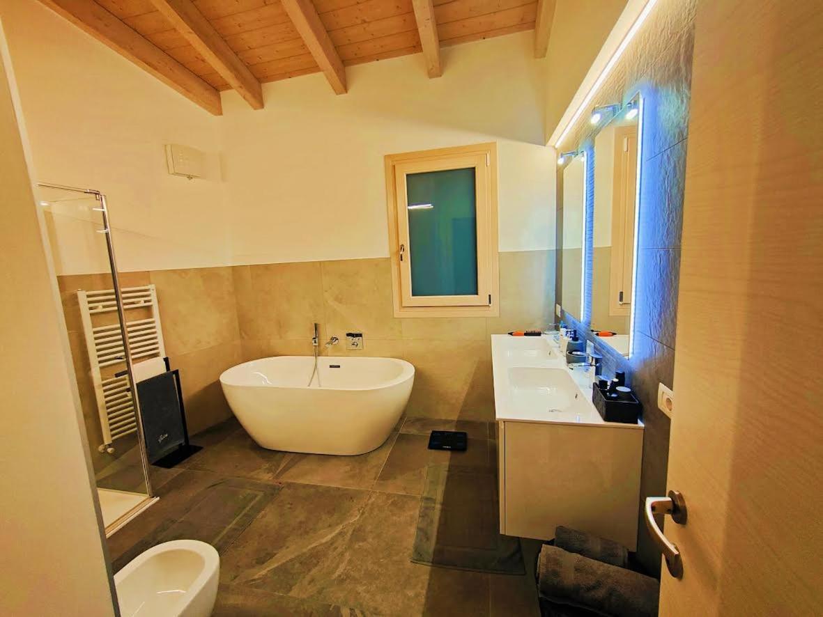 Villa Al Feudo Brenzone sul Garda Kültér fotó